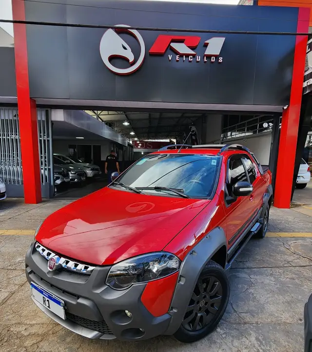 Carro Fiat Strada 2018 Adventure 1.8 16V (Flex) (Cabine Dupla)