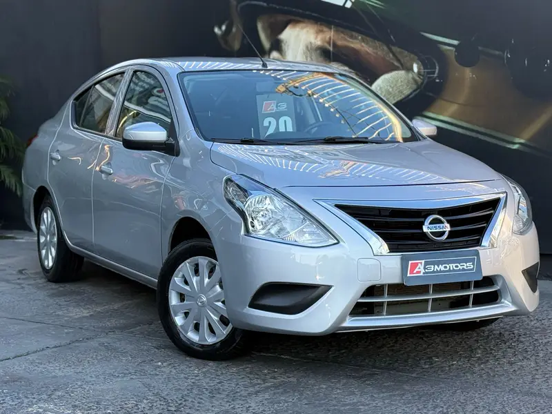 Nissan Versa 1.6 16V S FlexStart (Flex)