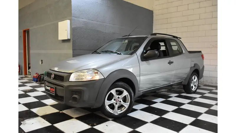 Fiat Strada Working 1.4 (Flex) (Cabine Dupla)