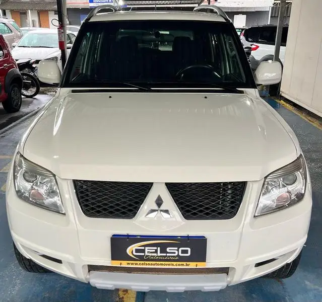 Carro Mitsubishi Pajero TR4 2011 2.0 16V 4x4 (Flex) (Aut)