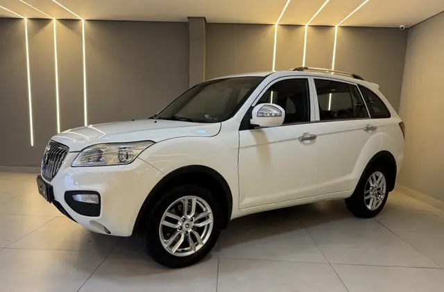 Carro Lifan X60 2016 1.8 16V VVT Talent