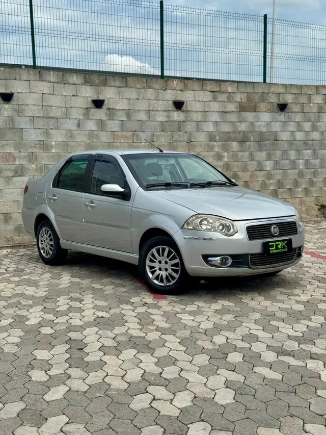 Carro Fiat Siena 2010 ELX 1.4 8V (Flex)