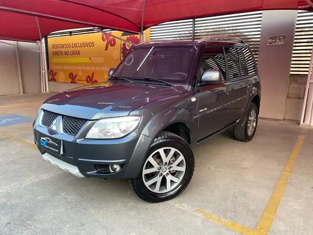Carro Mitsubishi Pajero TR4 2013 2.0 16V 4X4 (Flex) (Aut)