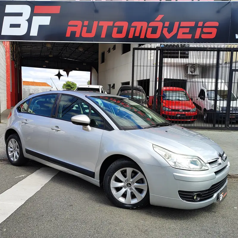 Citroën C4 Exclusive Sport 2.0 (aut) (flex)
