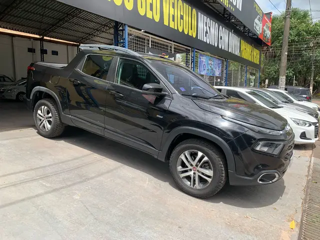 Carro Fiat Toro 2017 Freedom 2.0 diesel MT6 4x2
