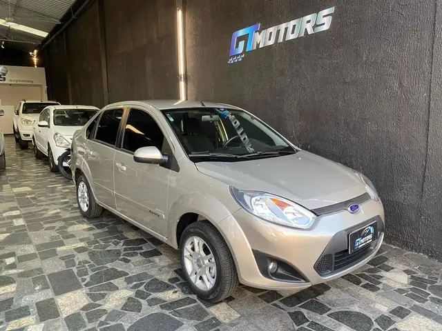 Carro Ford New Fiesta Hatch 2012 SE 1.6 16V (Flex)