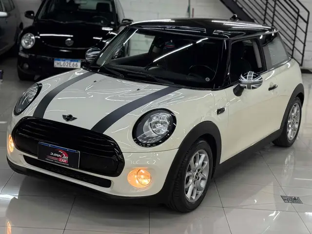 Carro MINI Cooper 2015 1.5 Navi (Aut) 2p