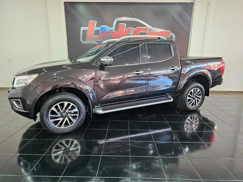 Nissan Frontier 2.3 TD CD LE 4x4 (Aut)