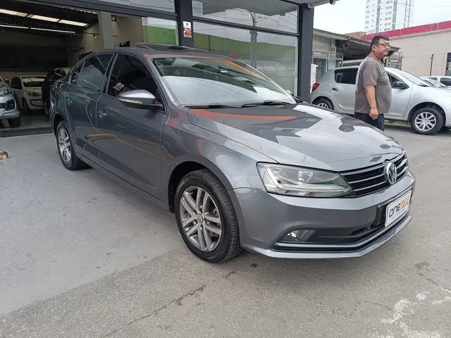 Carro Volkswagen Jetta 2017 1.4 TSI Comfortline Tiptronic