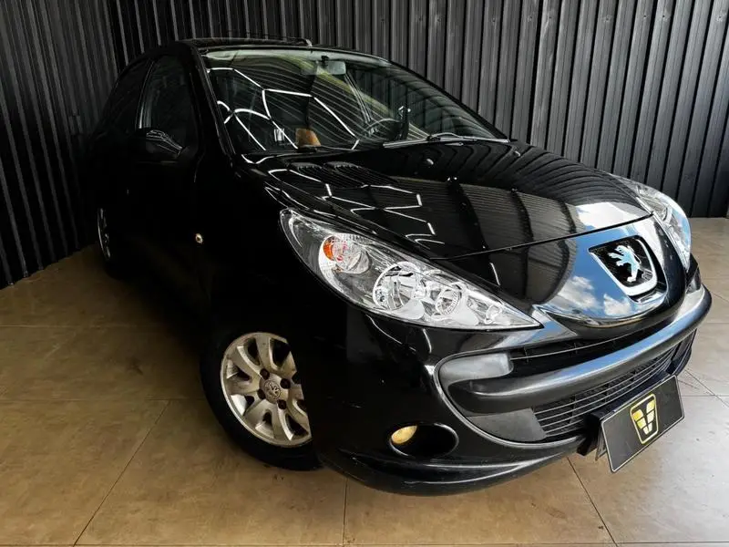 Peugeot Hatch XR S 1.4 8V (flex)