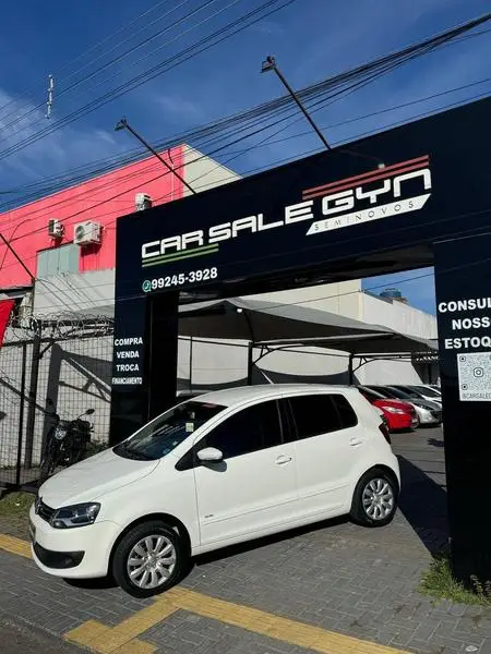 Volkswagen Fox 1.0 TEC (Flex) 4p