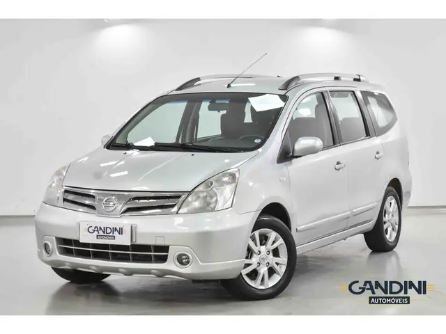 Carro Nissan Grand Livina 2014 SL 1.8 16V (flex) (aut)