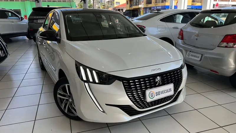 Peugeot 208 Griffe 1.6 (Flex) (Aut)
