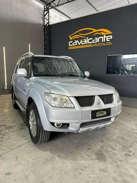 Carro Mitsubishi Pajero TR4 2013 2.0 16V 4X4 (Flex) (Aut)