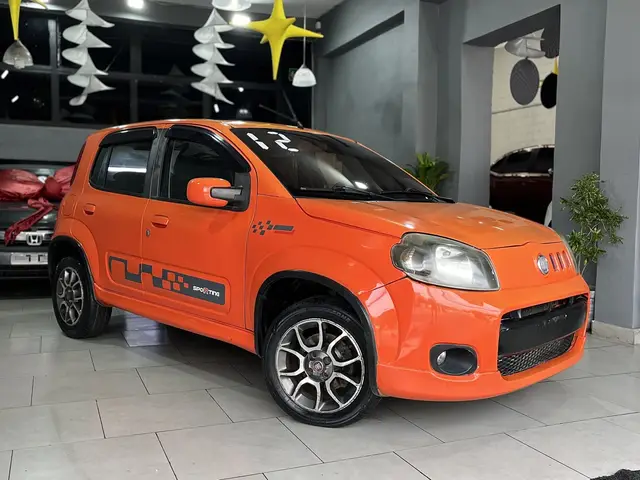 Carro Fiat Uno 2012 Sporting 1.4 8V (Flex) 4p