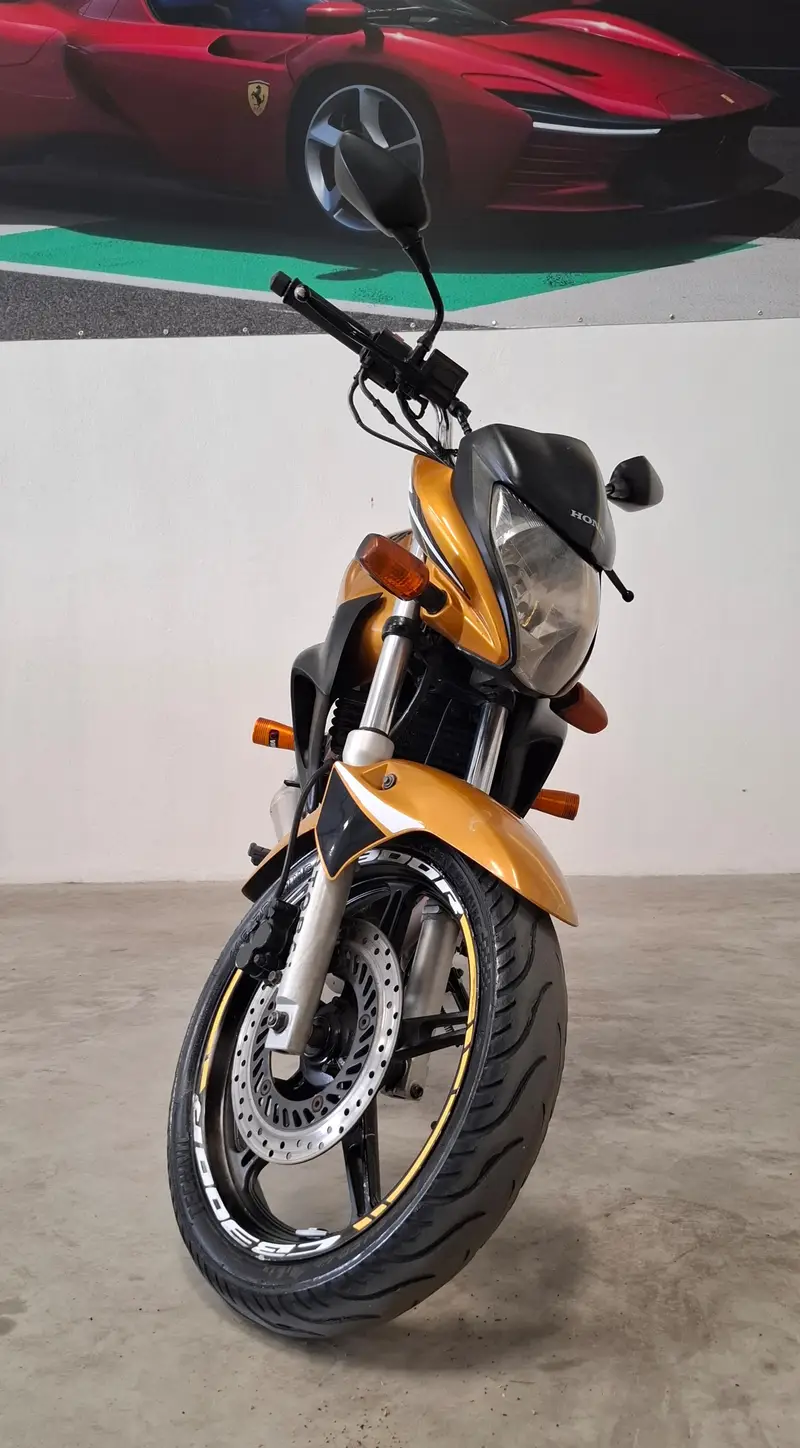 Honda CB 300R (ABS)