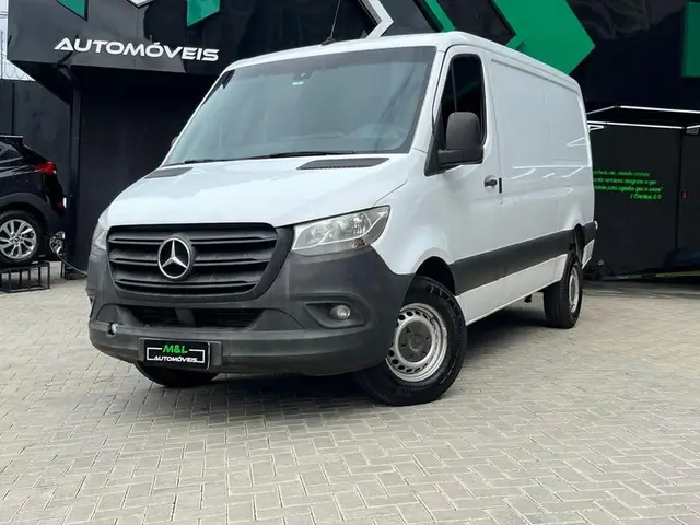 Carro Mercedes-Benz Sprinter 2020 416 Furgão Curto T.B. 2.2 Dies.