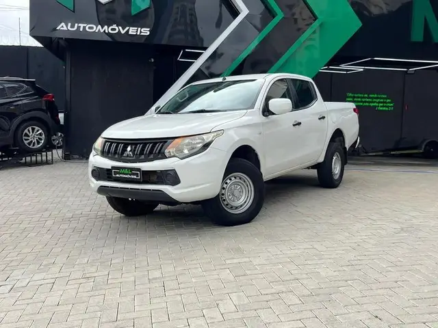 Carro Mitsubishi L200 Triton Sport 2020 Sport 2.4 GLX 4WD
