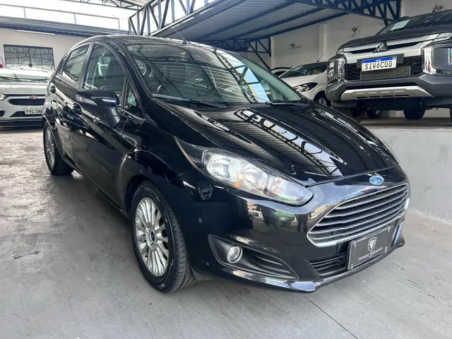 Carro Ford New Fiesta Hatch 2015 New Fiesta Titanium 1.6 16V PowerShift