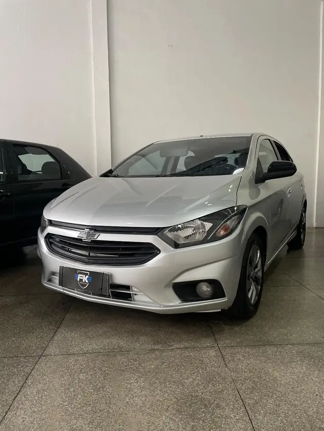 Carro Chevrolet Onix 2021 1.0 (Flex)