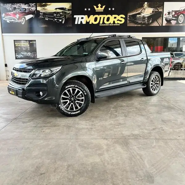 Carro Chevrolet S10 Cabine Dupla 2018 S10 2.8 CTDI High Country 4WD (Cabine Dupla) (Aut)
