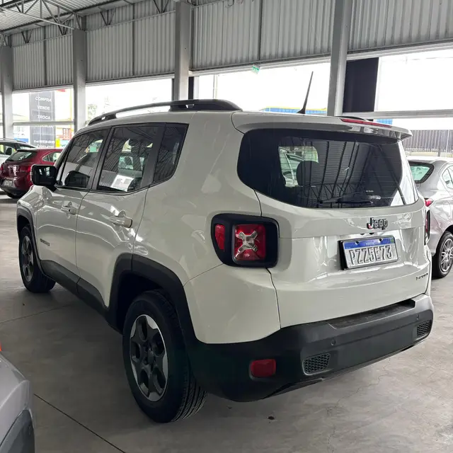 Carro Jeep Renegade 2017 Sport 1.8 4x2 (Flex)