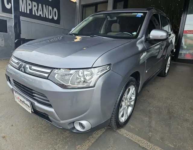 Carro Mitsubishi Outlander 2015 2.0 16V CVT