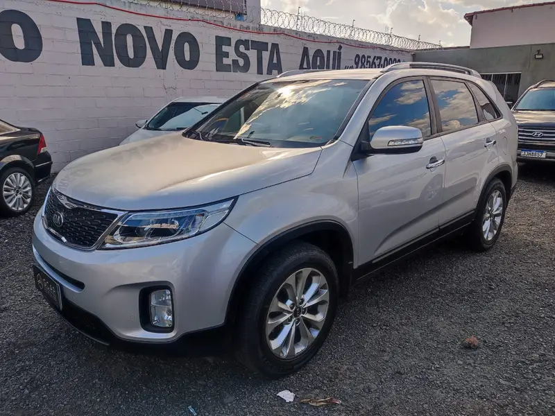 Kia Sorento 2.4 16V 4x2 (Aut)