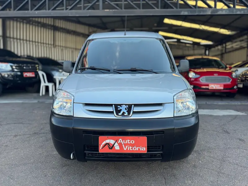 Peugeot Partner Furgão 1.6 16V (Flex)