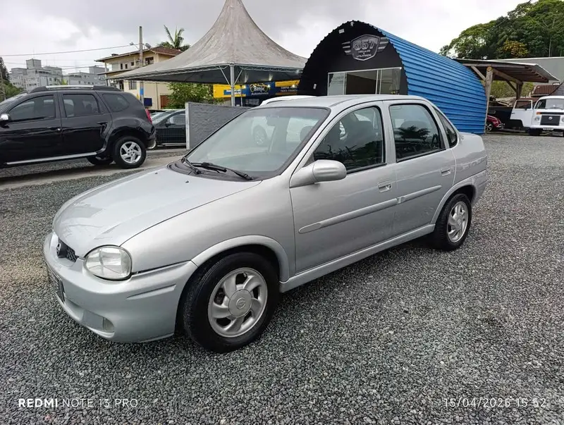 Chevrolet Corsa Sedan Milenium 1.0 MPFi 16V