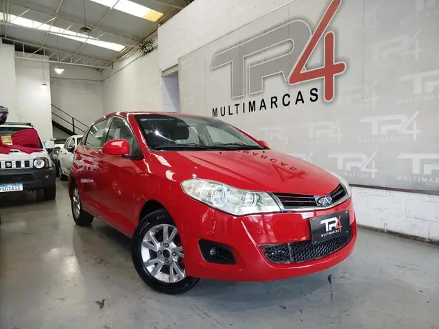 Carro CAOA Chery Celer 2015 Hatch 1.5 16V (Flex)