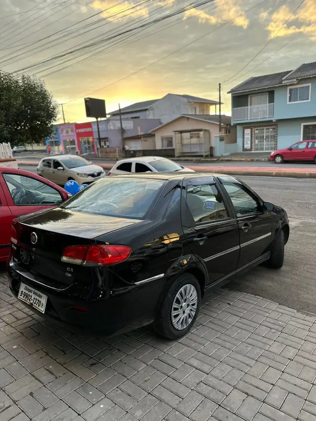 Carro Fiat Siena 2010 ELX 1.4 8V (Flex)