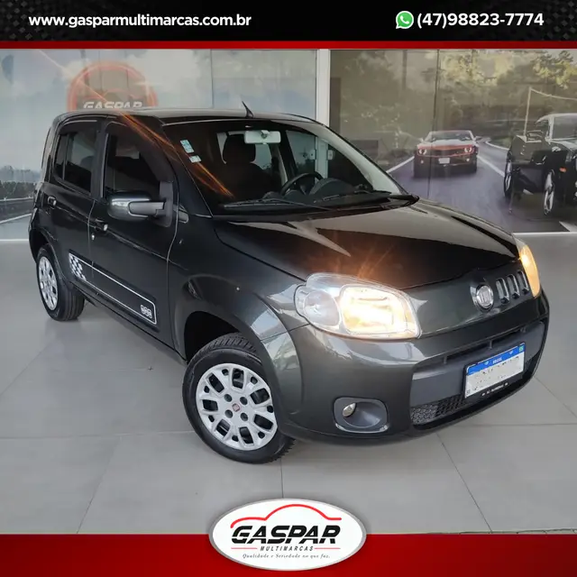 Carro Fiat Uno 2013 Vivace Italia 1.0 8V (Flex) 4p