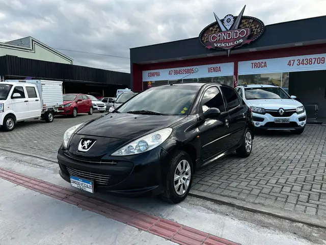 Carro Peugeot 207 2012 Hatch XR 1.4 8V (flex) 4p