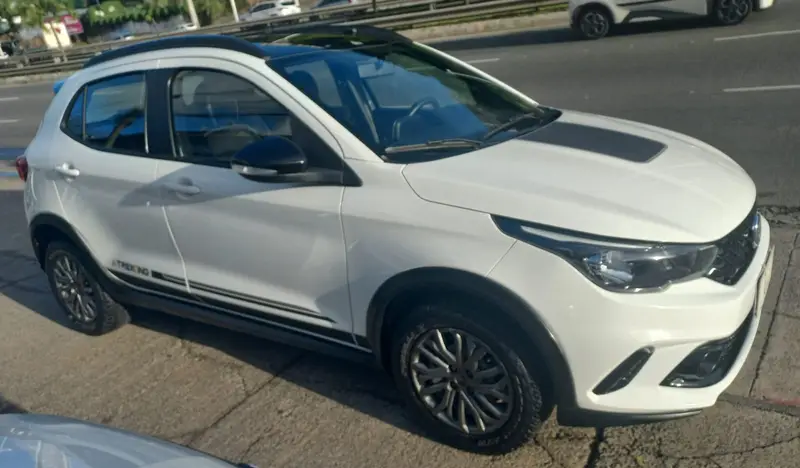 Fiat Argo 1.3 Trekking (Flex)