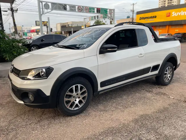 Carro Volkswagen Saveiro 2015 Cross 1.6 16v MSI CE (Flex)
