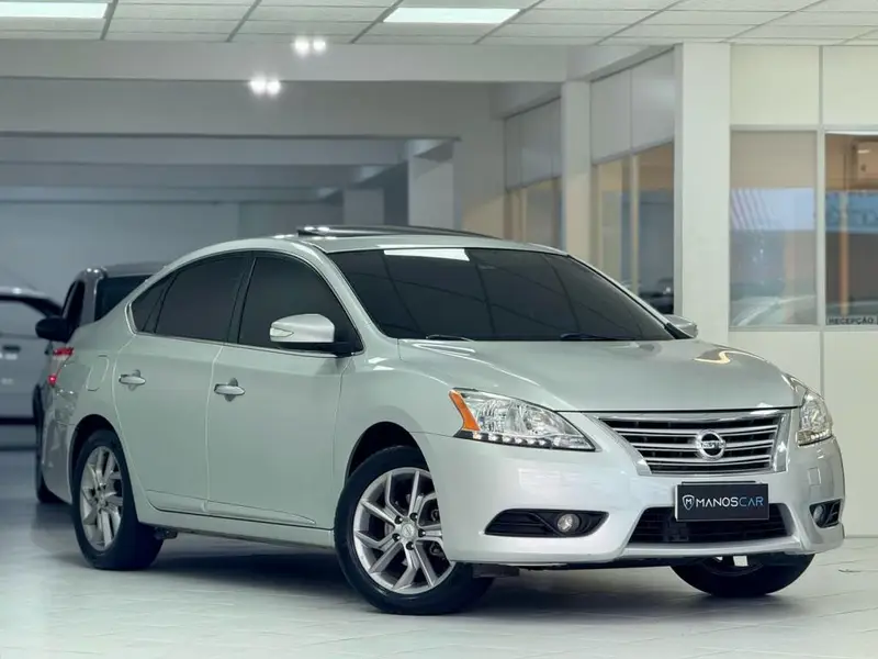 Nissan Sentra Unique 2.0 16V CVT (Flex)