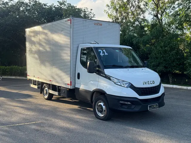 Carro Iveco Daily Chassi 2021 35-150 Longo 3.0 (Diesel)