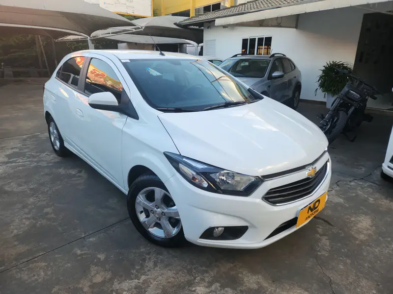 Chevrolet Onix 1.4 LT SPE/4