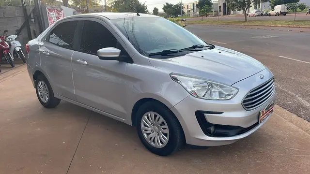 Carro Ford Ka Sedan 2019 SE 1.5 12v (Flex)