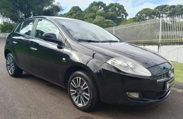 Carro Fiat Bravo 2014 Absolute 1.8 16V Dualogic (Flex)