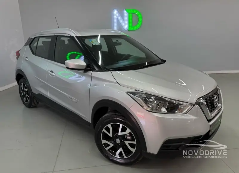 Nissan Kicks 1.6 S CVT (Flex)