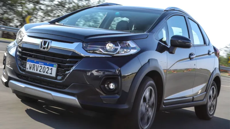 Honda WR-V usado é um Fit mais confortável a preço de Fiat Mobi novo