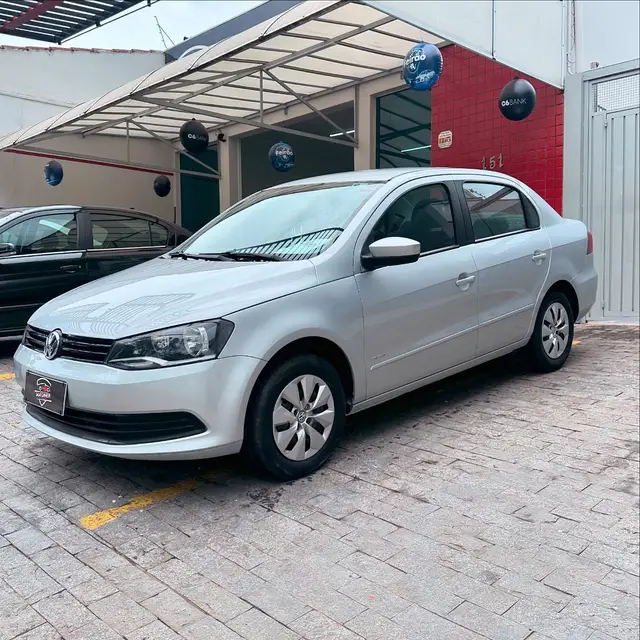 Carro Volkswagen Voyage 2014 1.0 TEC (Flex)