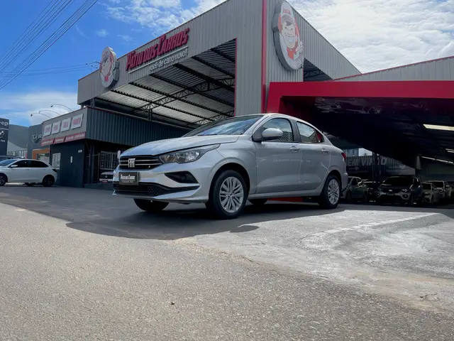 Carro Fiat Cronos 2024 Drive 1.0
