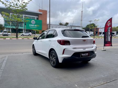 Onix LT 1.0 Turbo