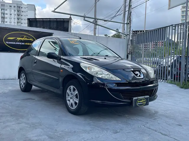 Carro Peugeot 207 2012 Hatch XR 1.4 8V (flex) 2p