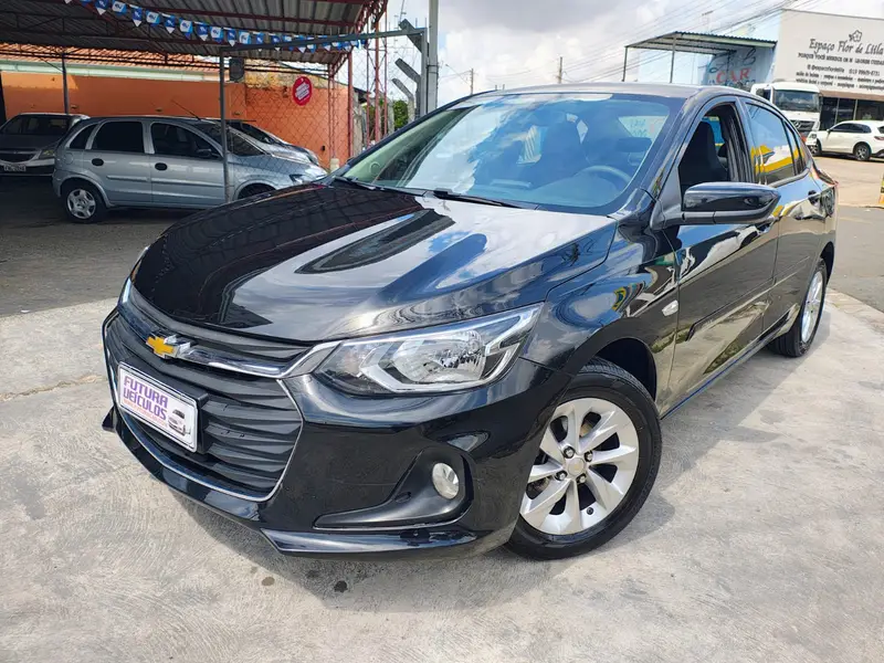 Chevrolet Onix Plus 1.0 LT (Flex)