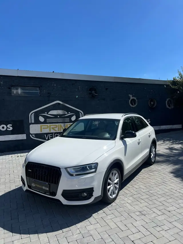 Carro Audi Q3 2015 2.0 TFSI Ambiente S Tronic Quattro