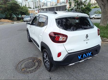 Kwid Outsider 1.0 12v SCe (Flex)